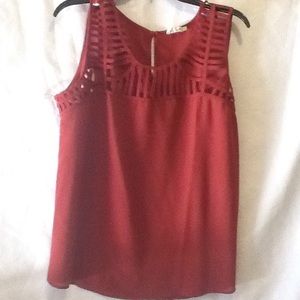 Rustic color sleeveless shirt